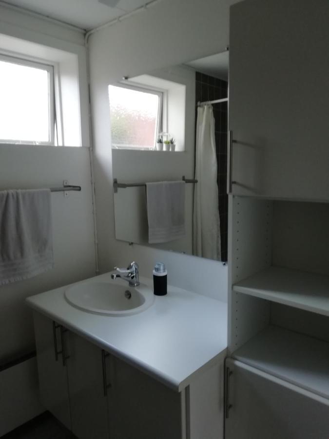 Like Home Holiday House 9 A Варде Экстерьер фото